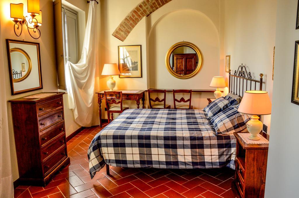 Adalberto San Gimignano Bagian luar foto